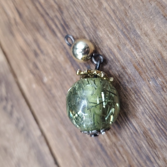 Emerald gold veined regency orb pendant‎ - Picture 1 of 2